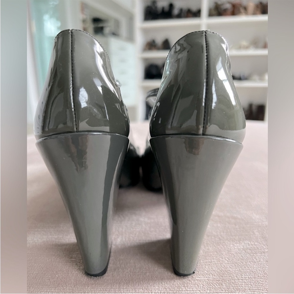 Rare! Vintage Miu Miu Prada Vernice Heels - color Gendarme (grey) - size 37 - Picture 4 of 9